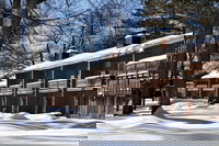 Lake Forest Resort  Club