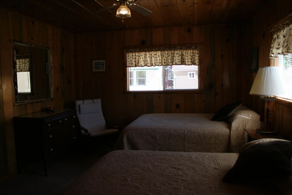 Quail Cove Lakeside Lodge - thumb 2