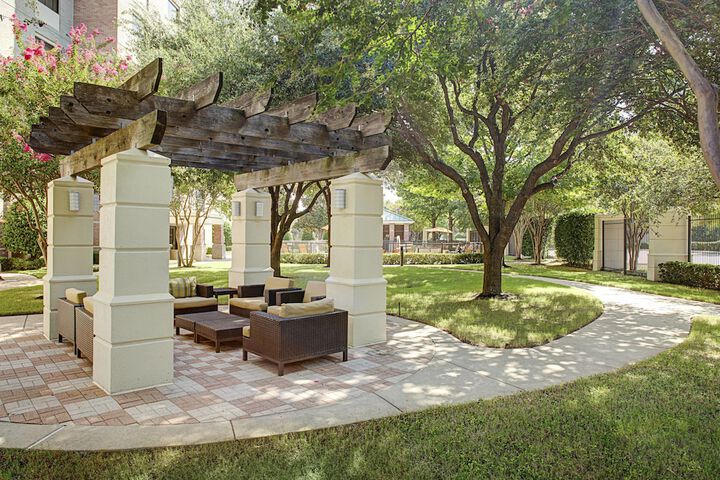 Courtyard By Marriott Dallas Addison/Quorum Drive - thumb 1