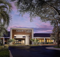 Courtyard by Marriott Lake Buena Vista at Vista Centre - China Accommodation