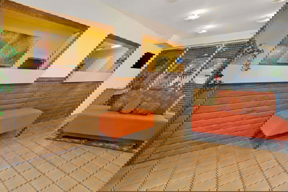 Days Inn By Wyndham Cincinnati East - thumb 5