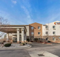 Comfort Suites Auburn Hills - USA Accommodation