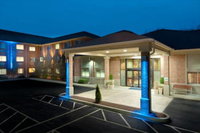 Holiday Inn Express and Suites an IHG Hotel