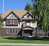 The Williston Hotel - Tourism Bookings