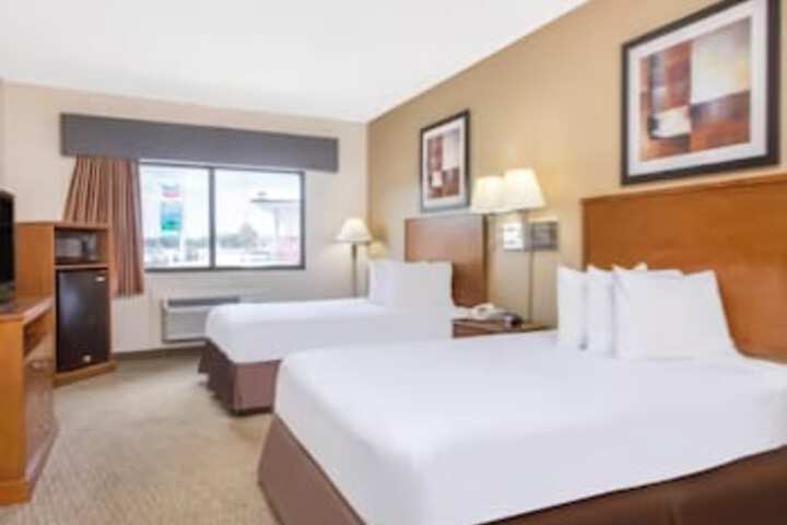 Days Inn By Wyndham Phenix City Near Fort Benning