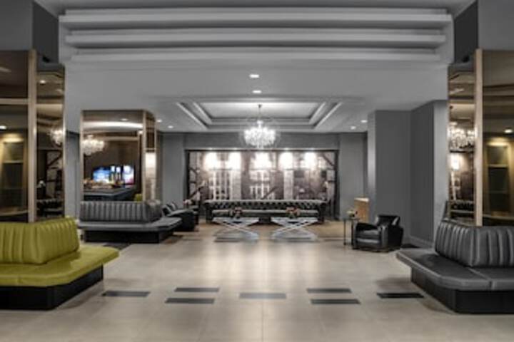 Executive Class At MTS Hotel