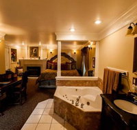 Castle Creek Inn - China Accommodation