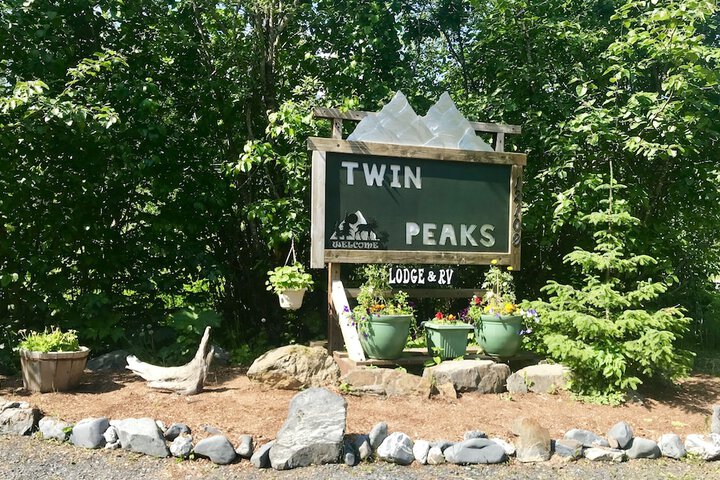 Twin Peaks Lodge And RV Park - thumb 5
