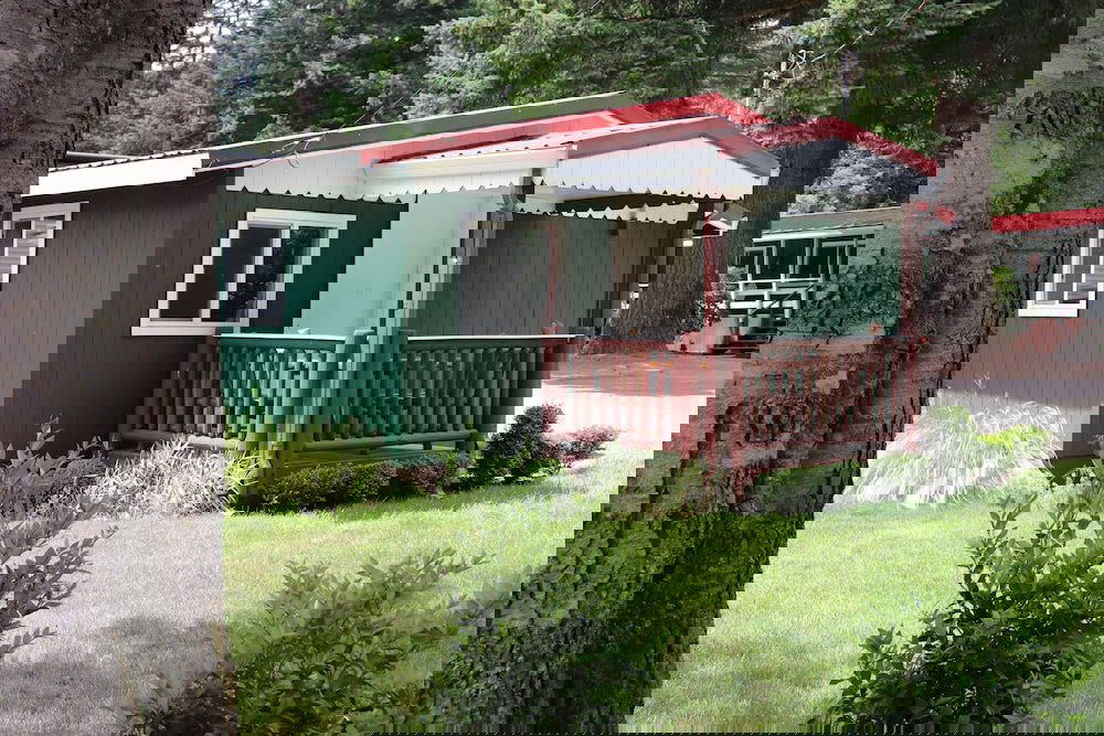 Lone Fir Resort - thumb 3