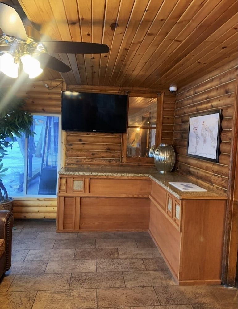 Rumorz Neighborhood Hideaway - thumb 0