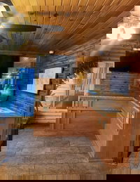 Rumorz Neighborhood Hideaway