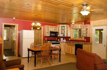 Woodland Beach Resort - thumb 2