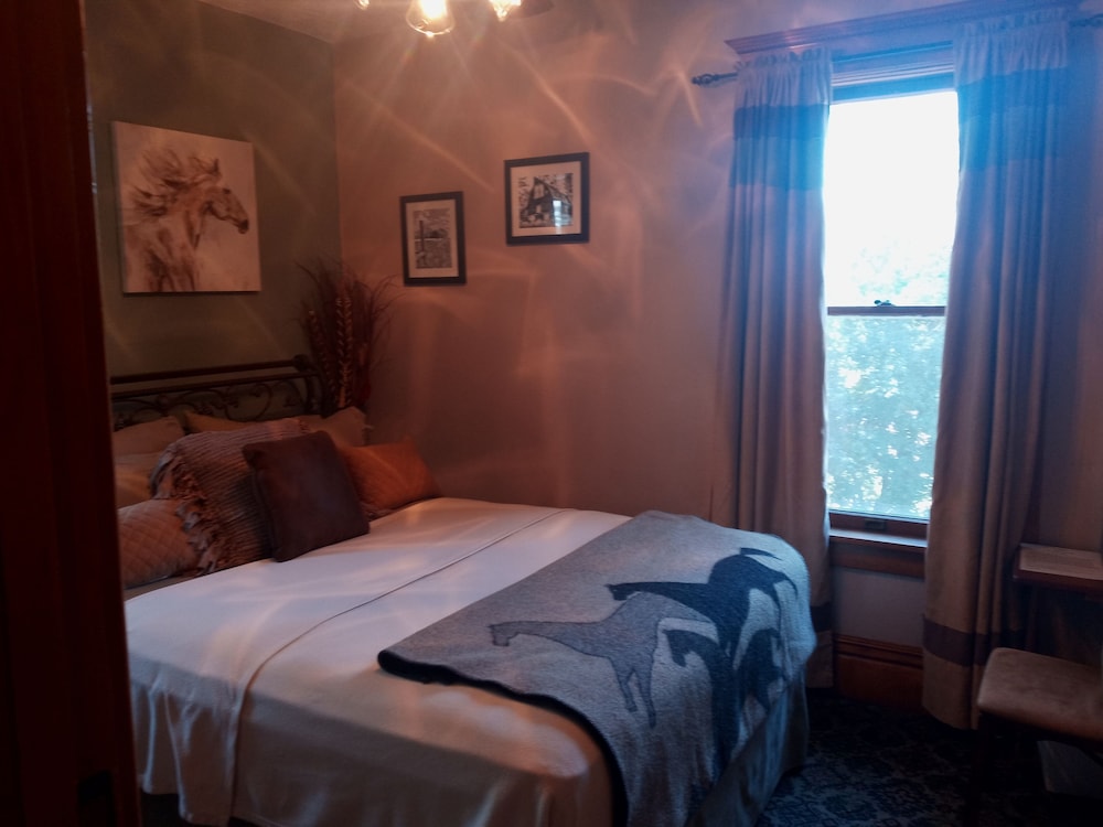 Hitching Horse Inn - thumb 5