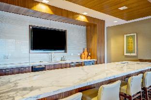 Global Luxury Suites At Bethesda Row - thumb 4