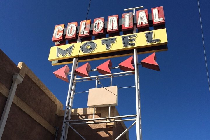 Colonial Motel - thumb 6