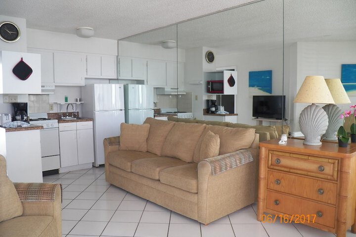 Symphony Beach Club - thumb 7