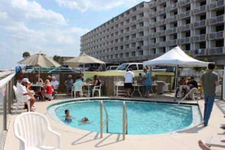 Symphony Beach Club - thumb 1