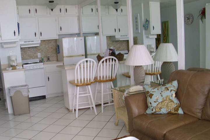 Symphony Beach Club - thumb 6