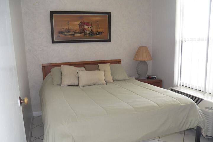 Symphony Beach Club - thumb 3