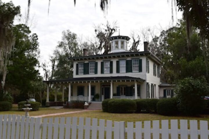 1872 John Denham House Bed & Breakfast - thumb 0