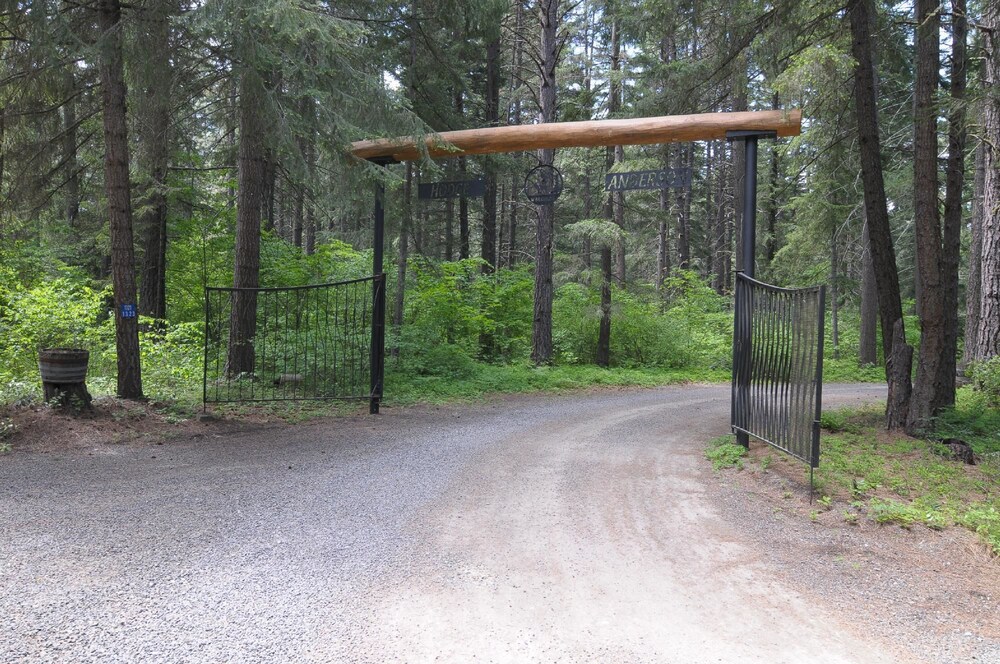 Yakima River Retreat - thumb 0