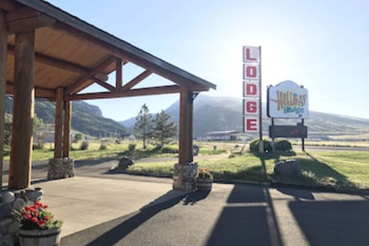 Holiday Lodge - thumb 0