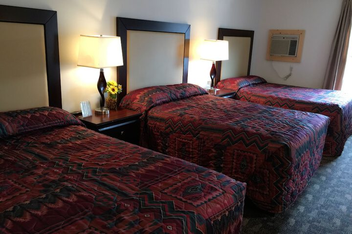 Holiday Lodge - thumb 3