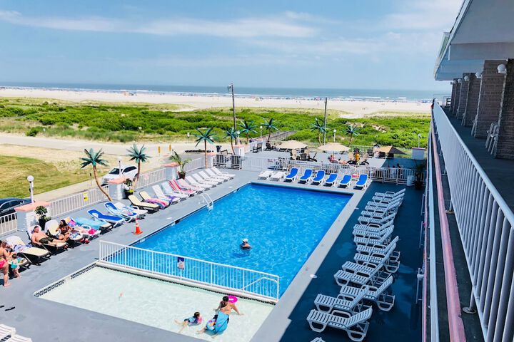 Olympic Island Beach Resort - thumb 2