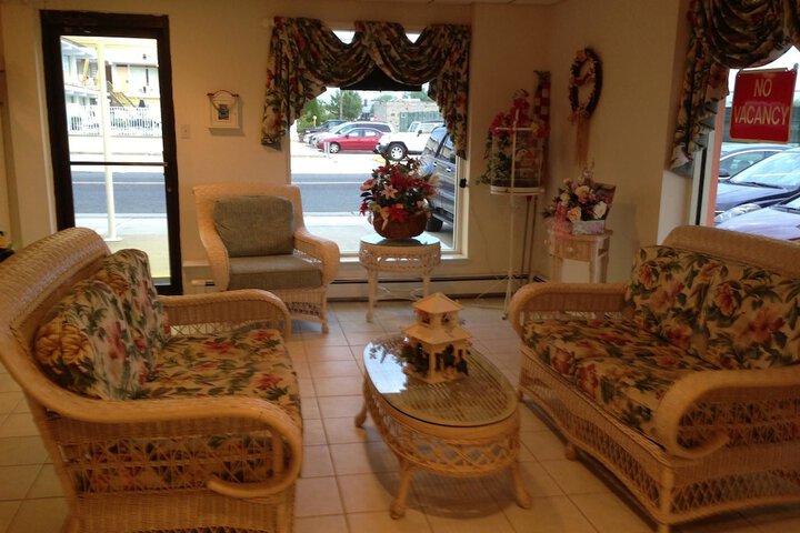 Olympic Island Beach Resort - thumb 7