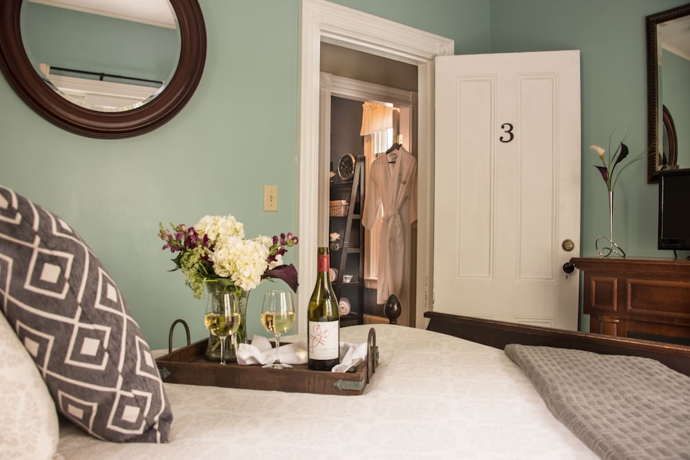 The Chadwick Bed & Breakfast - thumb 4