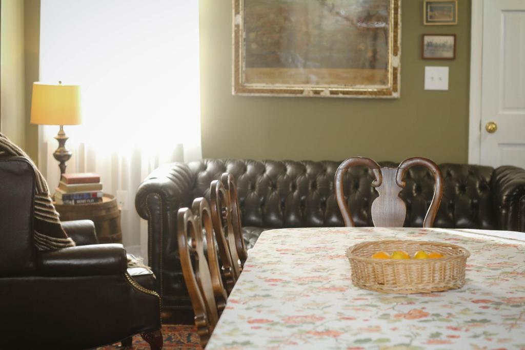 Light Horse Inn - thumb 3