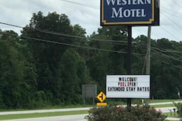 Western Motel - thumb 4
