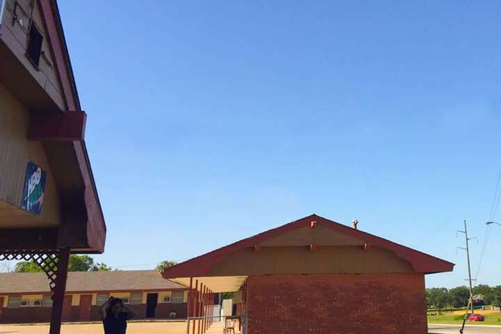 Budget Inn Ardmore - thumb 4