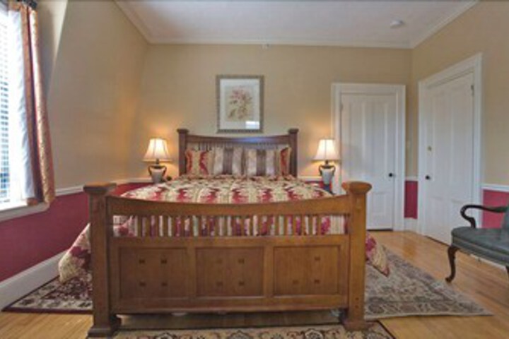 Morrill Mansion Bed & Breakfast - thumb 6