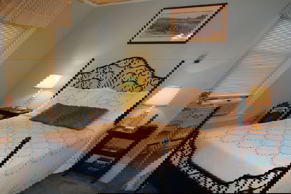 J. Paule's Fenn Inn - thumb 1