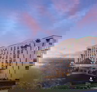 DoubleTree by Hilton Las Vegas Airport - USA Accommodation