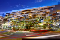 DoubleTree by Hilton LAX - El Segundo