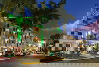 HomeTowne Studios by Red Roof Fort Lauderdale