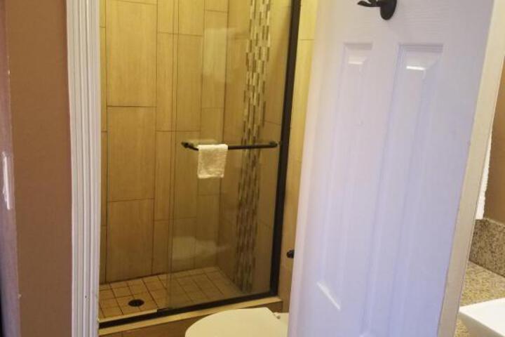 Flight Motel - thumb 6