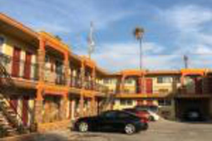 Flight Motel - thumb 0