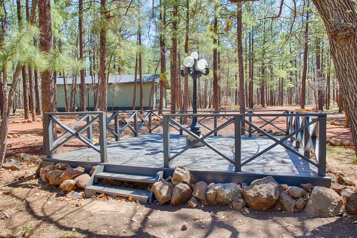 Buck Springs Resort - thumb 3