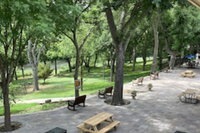 Horseshoe Riverside Lodge