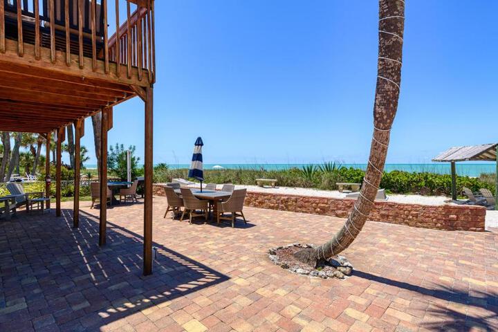 Suntan Terrace - thumb 5