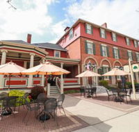 Big Tree Inn - Tourism Bookings