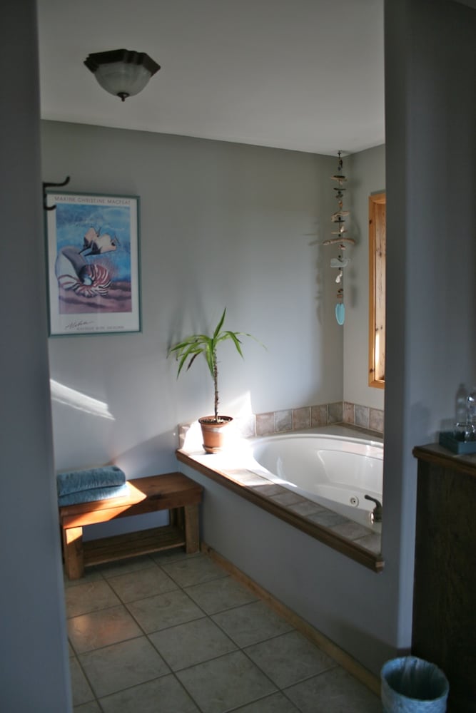 Stone Crest Cellars B & B - thumb 6