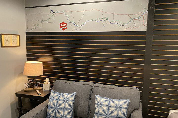 Hermann Crown Suites - thumb 6