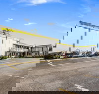 Econo Lodge Inn  Suites - Tourism Bookings