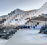 Econo Lodge Inn  Suites Lewisville I-35 - Tourism Bookings