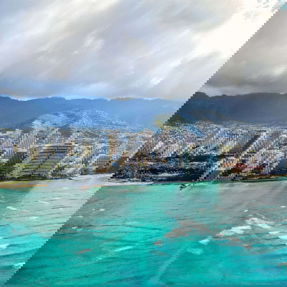 Embassy Suites By Hilton Waikiki Beach Walk - thumb 3