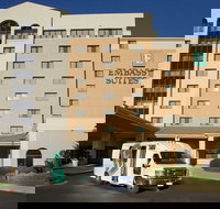 Embassy Suites Hotel Kansas City - International Airport - Tourism Bookings